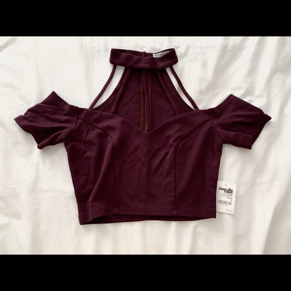 Open shoulder crop top